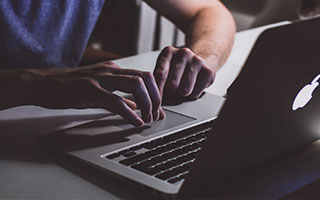 爱游戏体育客户端-比赛策略揭秘：得分高手的战术布局，球赛战术